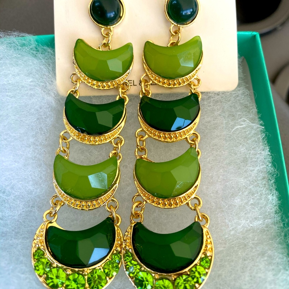 Green moon 🌝 drop rhinestone earrings